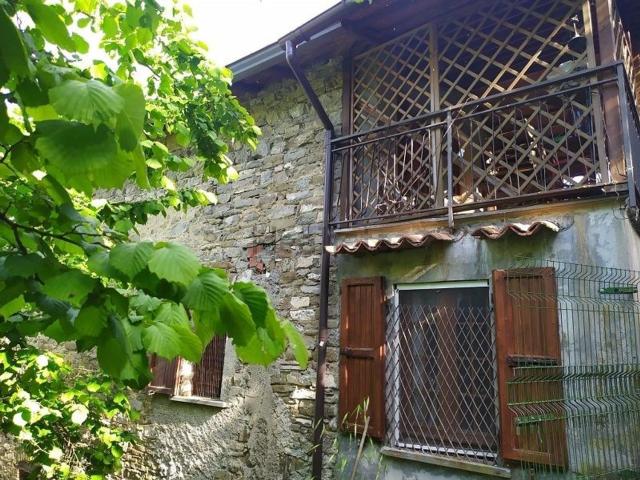 Rustico in vendita a Borgo Val Di Taro, Reggio Emilia