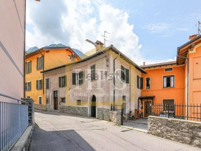 Rustico in vendita a Croce, Menaggio