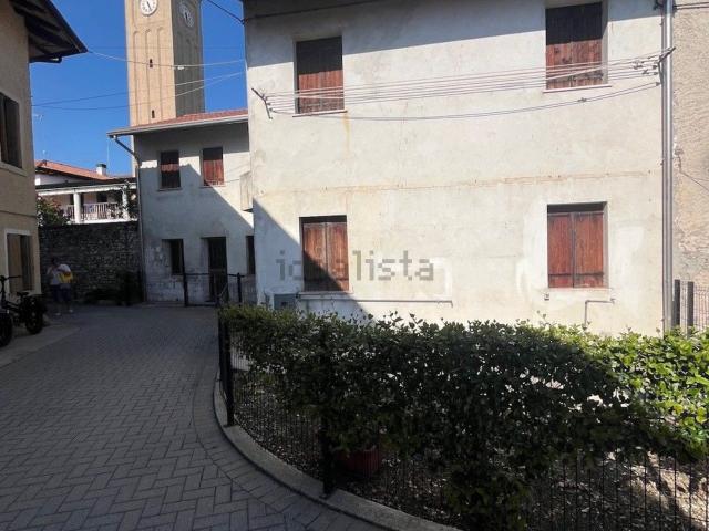 Rustico in vendita a San Giacomo, Cordenons