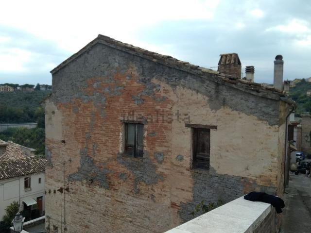 Rustico in vendita a Loreto Aprutino, Abruzzo