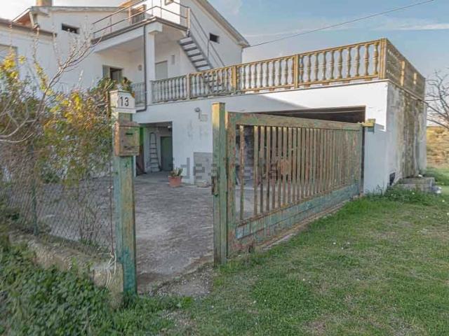 Rustico in vendita a Unione dei Comuni della Val Vibrata, Tortoreto