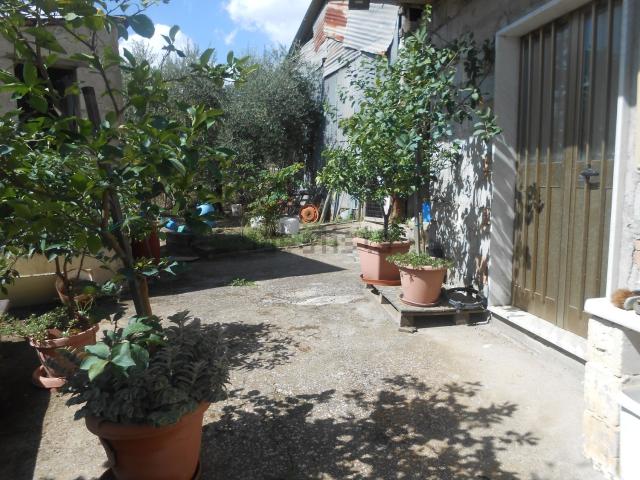 Rustico in vendita a Lapio, Campania