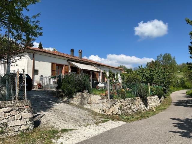 Rustico in vendita a Unione di comuni Valmarecchia, Sant'agata Feltria