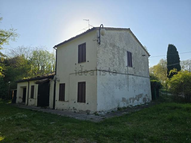 Rustico in vendita a Marche, Macerata