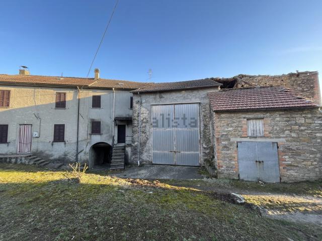 Rustico in vendita a Bardi, Reggio Emilia