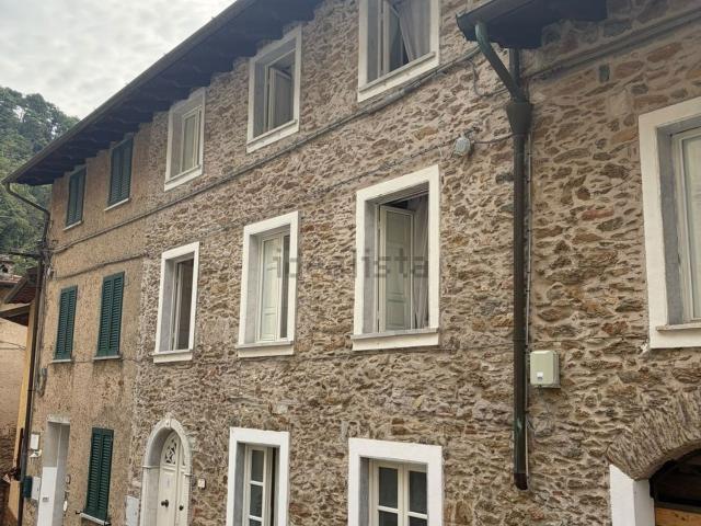 Rustico in vendita a Stazzema