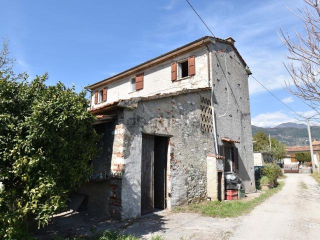 Rustico in vendita a Frasso, Seravezza