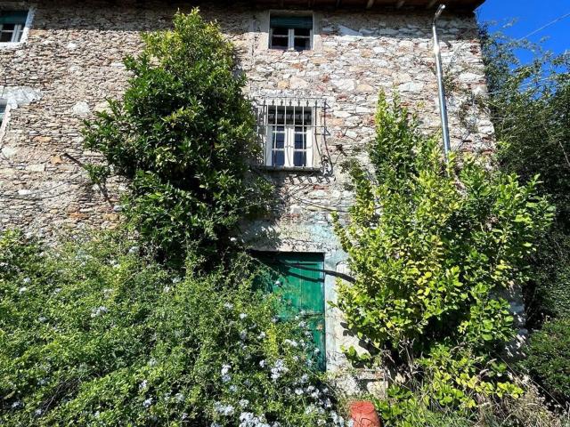 Rustico in vendita a Vaiana, Forte Dei Marmi