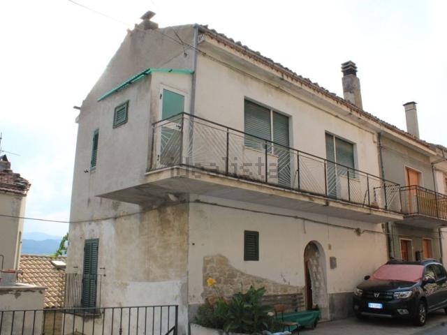 Rustico in vendita a Bomba, Abruzzo