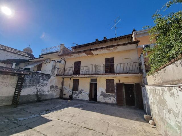 Rustico in vendita a Piemonte, Vercelli
