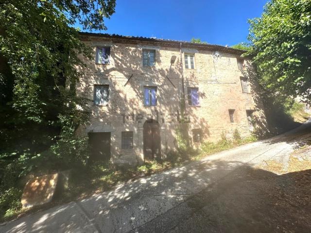 Rustico in vendita a Marche, Ancona