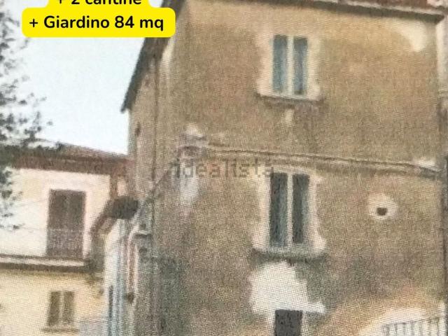 Rustico in vendita a Roccagloriosa, Campania