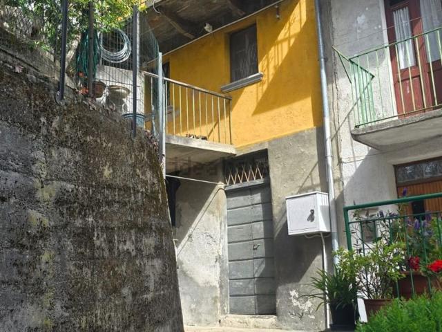 Rustico in vendita a Rasura, Lombardia