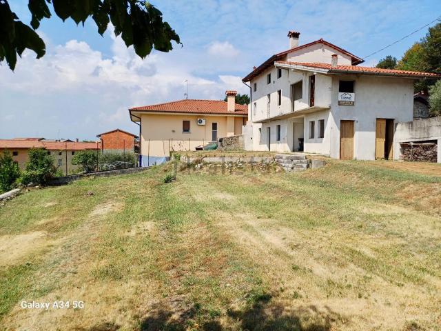 Rustico in vendita a Rive D'arcano, Friuli-Venezia Giulia