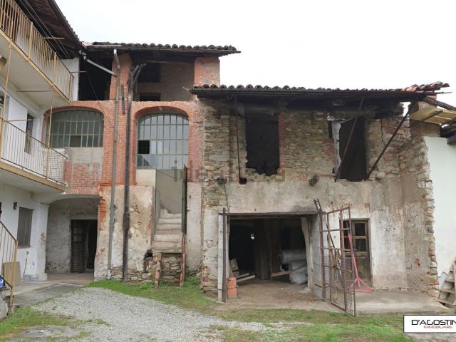 Rustico in vendita a Piemonte, Torino
