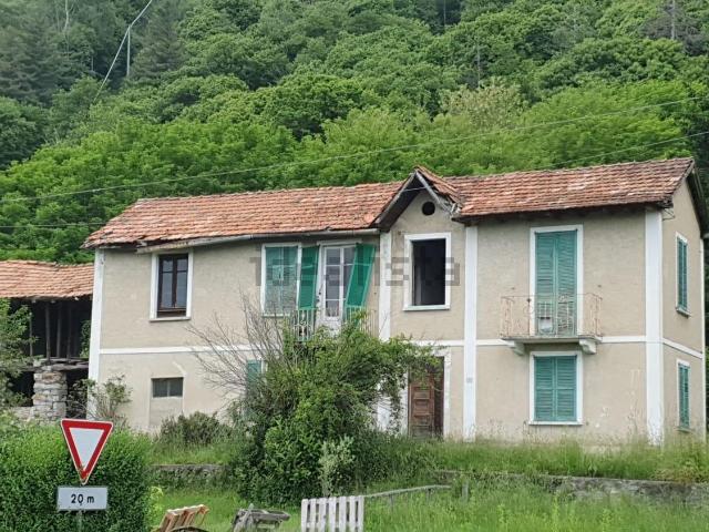 Rustico in vendita a Piemonte, Verbano-cusio-ossola