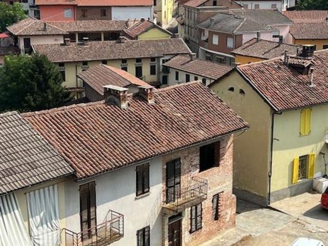 Rustico in vendita a Piemonte, Asti