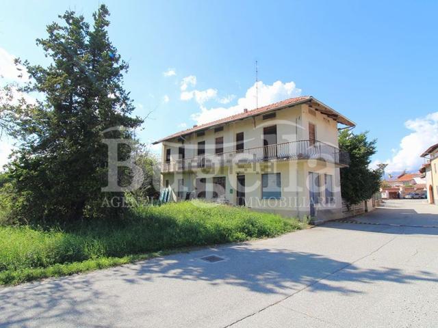 Rustico in vendita a Vergnasco, Cerrione