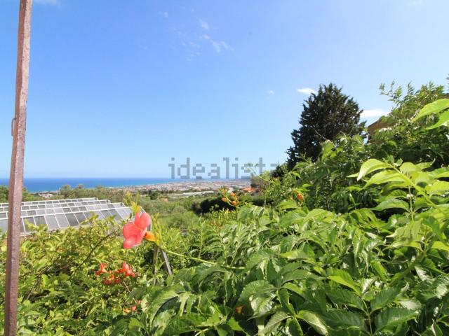 Rustico in vendita a Ceriale, Liguria