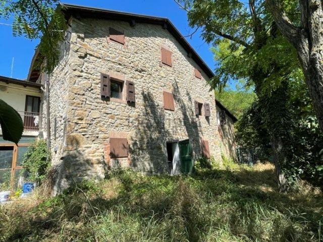Rustico in vendita a Unione dell'Appennino Bolognese, Grizzana Morandi