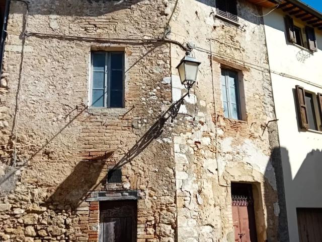 Rustico in vendita a Terni, Umbria