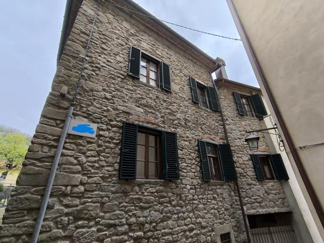 Rustico in vendita a Piteglio, Toscana