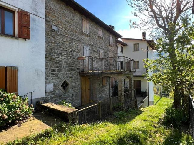 Rustico in vendita a Unione dell'Appennino Bolognese, San Benedetto Val Di Sambro