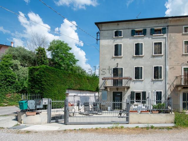 Rustico in vendita a Villa, Negrar