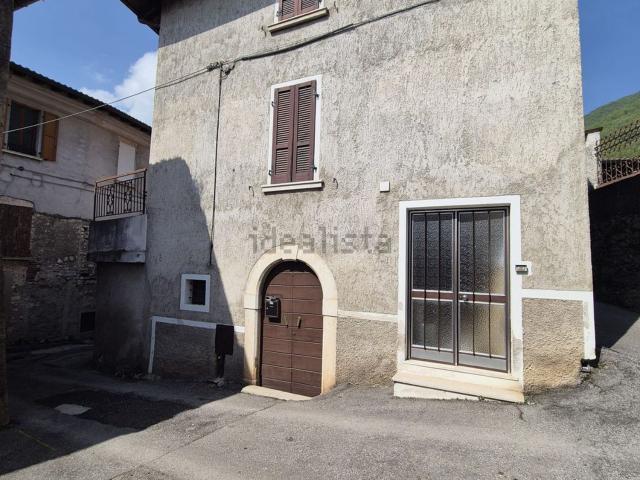 Rustico in vendita a Comunità montana della Valle Sabbia, Gavardo