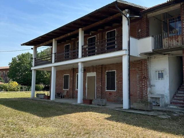 Rustico in vendita a Piemonte, Vercelli