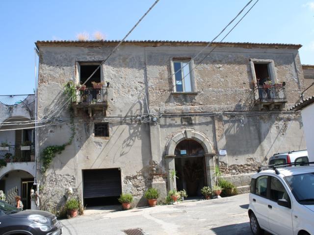 Rustico in vendita a Calabria, Vibo Valentia