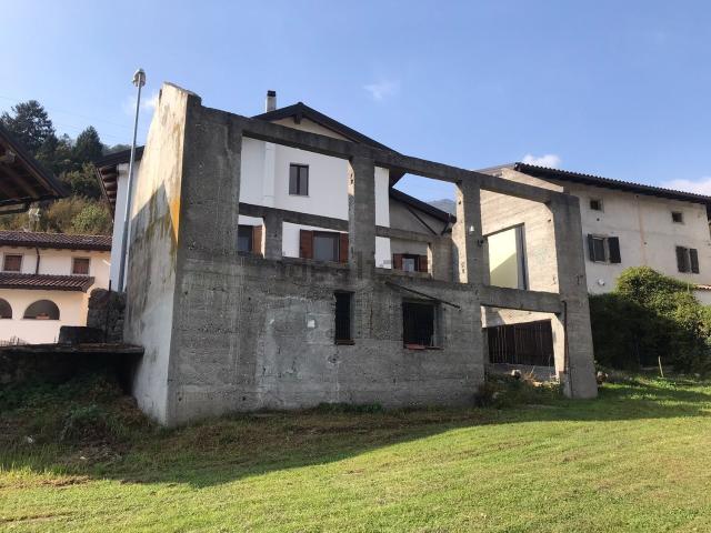 Rustico in vendita a Casanova, Tolmezzo