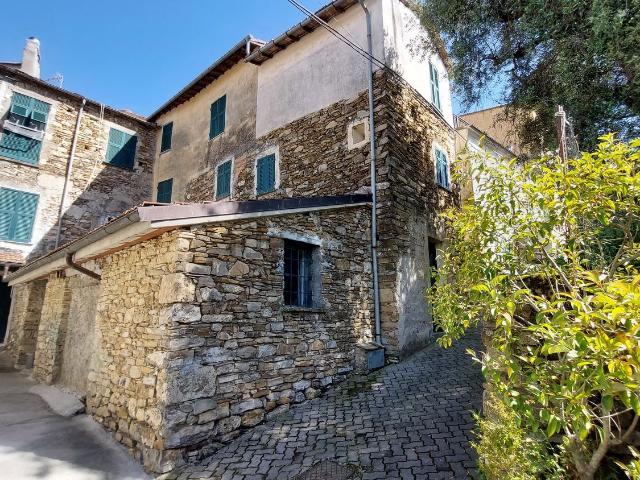 Rustico in vendita a Pietrabruna, Liguria