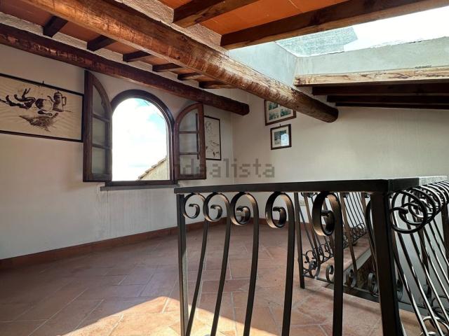Rustico in vendita a Monte San Savino, Toscana
