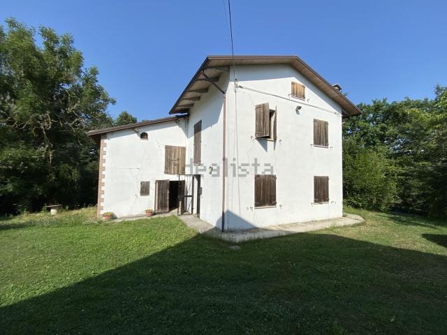 Rustico in vendita a Unione dei comuni del Frignano, Pavullo Nel Frignano
