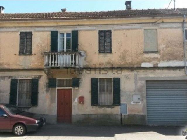 Rustico in vendita a Gambarana, Lombardia