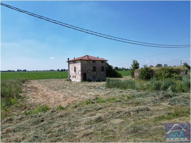 Rustico in vendita a Pianura Reggiana, Re