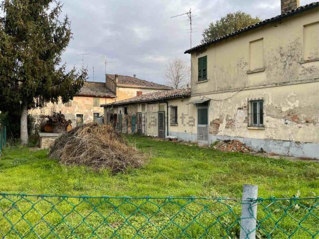 Rustico in vendita a San Pancrazio, Russi