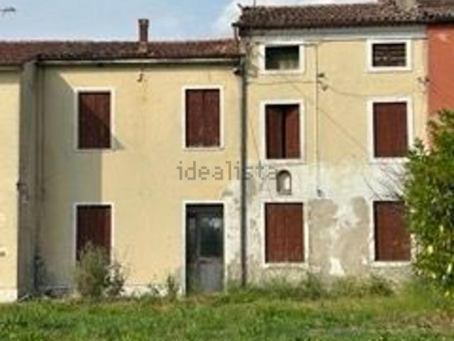 Rustico in vendita a Veronella, Veneto
