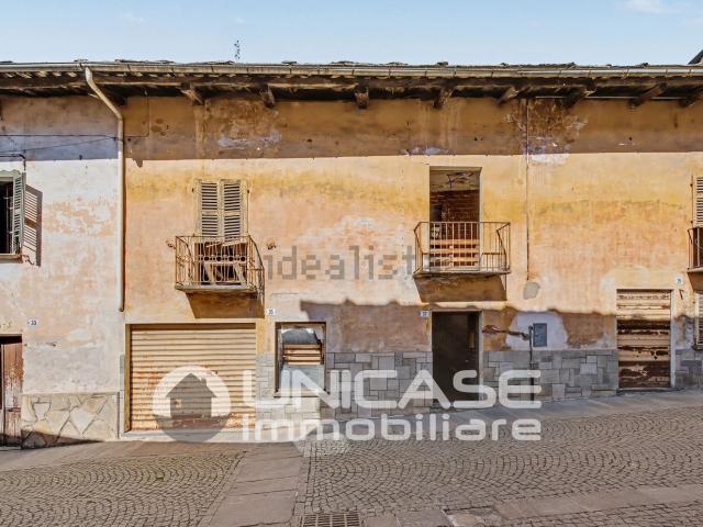 Rustico in vendita a Castello, Piemonte