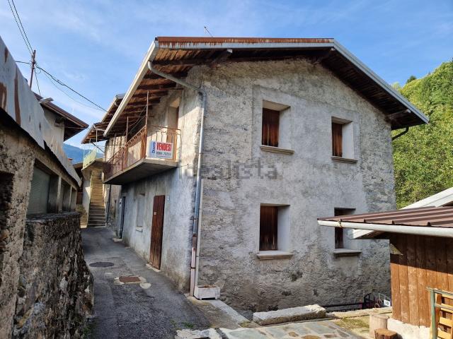 Rustico in vendita a Comparte, Malonno