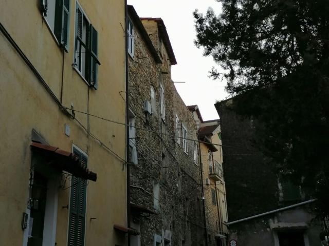 Rustico in vendita a Poggi Superiore, Imperia