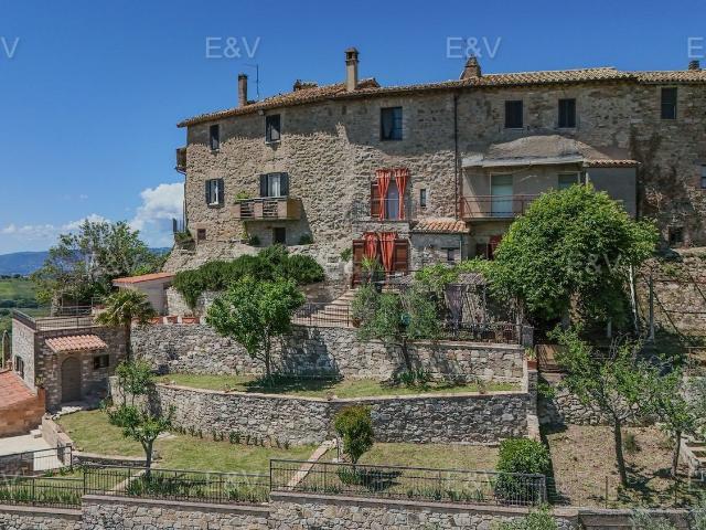Rustico in vendita a Gualdo Cattaneo, Umbria