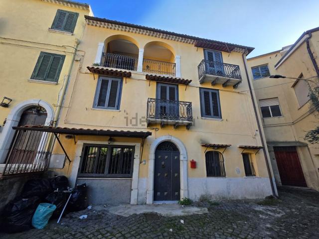 Rustico in vendita a Cantalupo Del Sannio, Molise