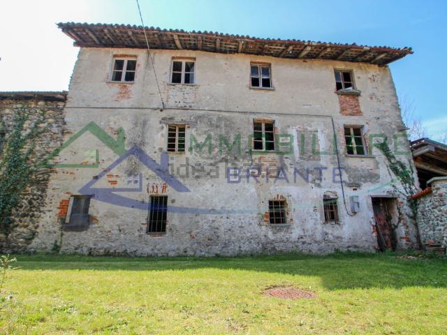 Rustico in vendita a Somma Lombardo, Lombardia
