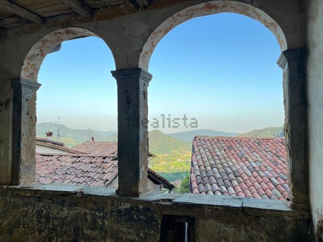 Rustico in vendita a Foresto Sparso, Lombardia