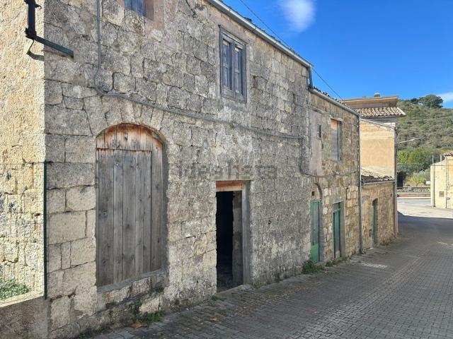 Rustico in vendita a Bompietro, Sicilia