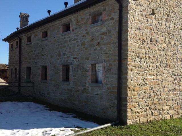 Rustico in vendita a Appennino Reggiano, Re