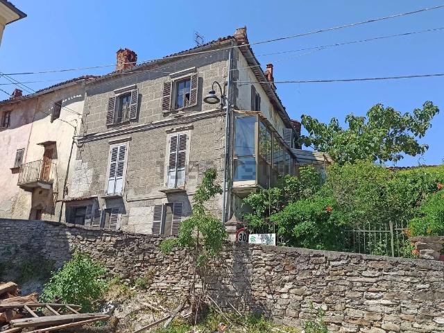 Rustico in vendita a Rocca Cigliè, Cuneo