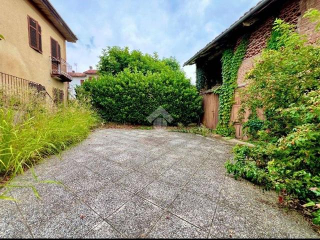 Rustico in vendita a Piemonte, Asti
